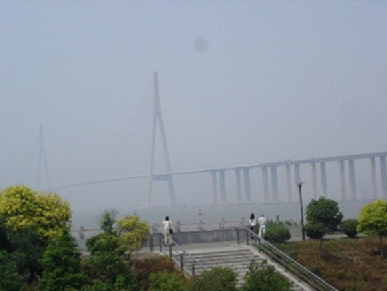 写真１　蘇通大橋の遠景